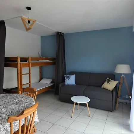 Joli 28m² 200m Avec Balcon * Saint-Hilaire-de-Riez