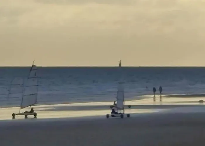 Joli 28m² 200m Avec Balcon